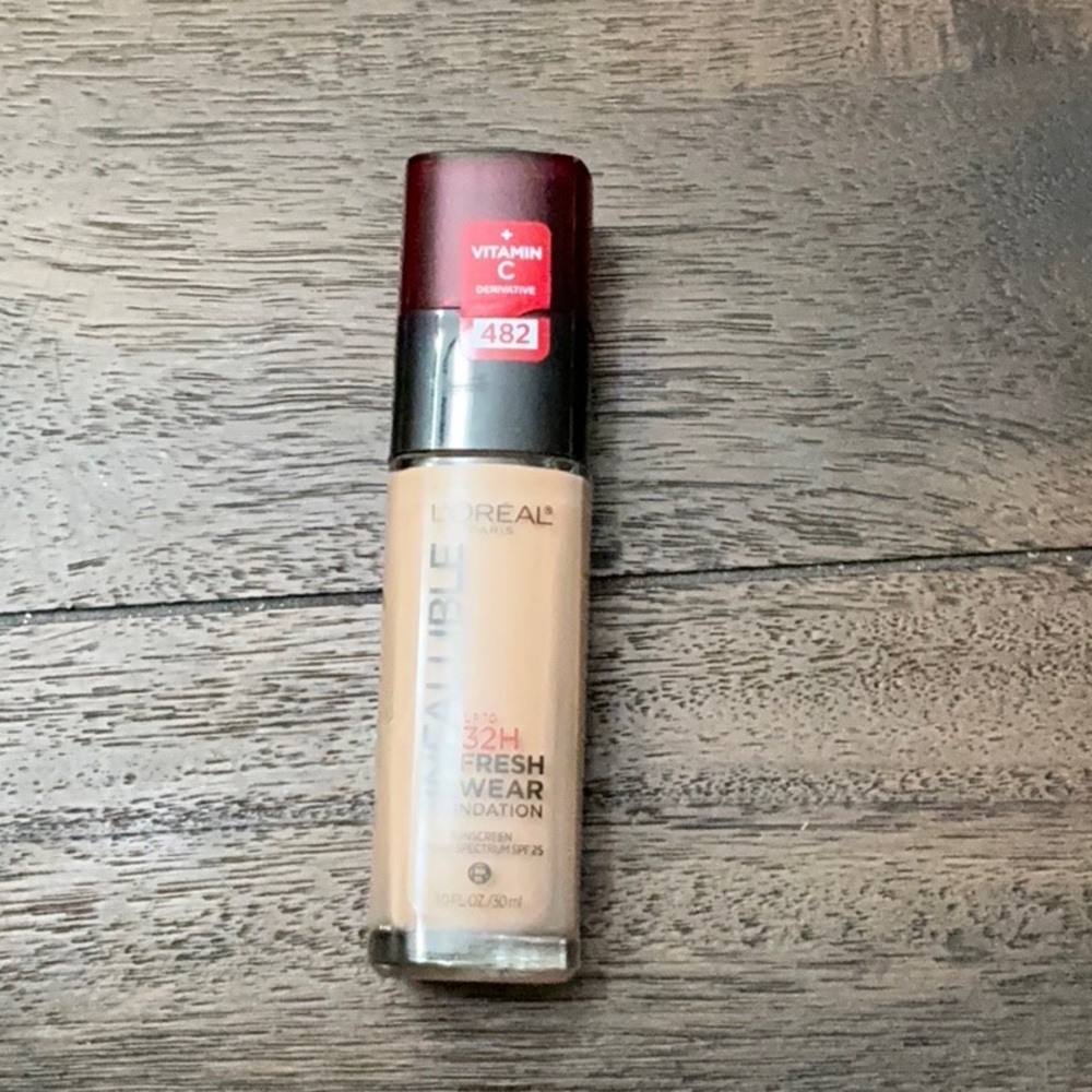 L'Oreal Cream Foundation High-Coverage Makeup 482